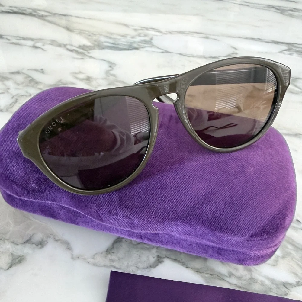 Gucci GG0747S Sunglasses Brown Acetate frames gray lenses, 55-19/145‎